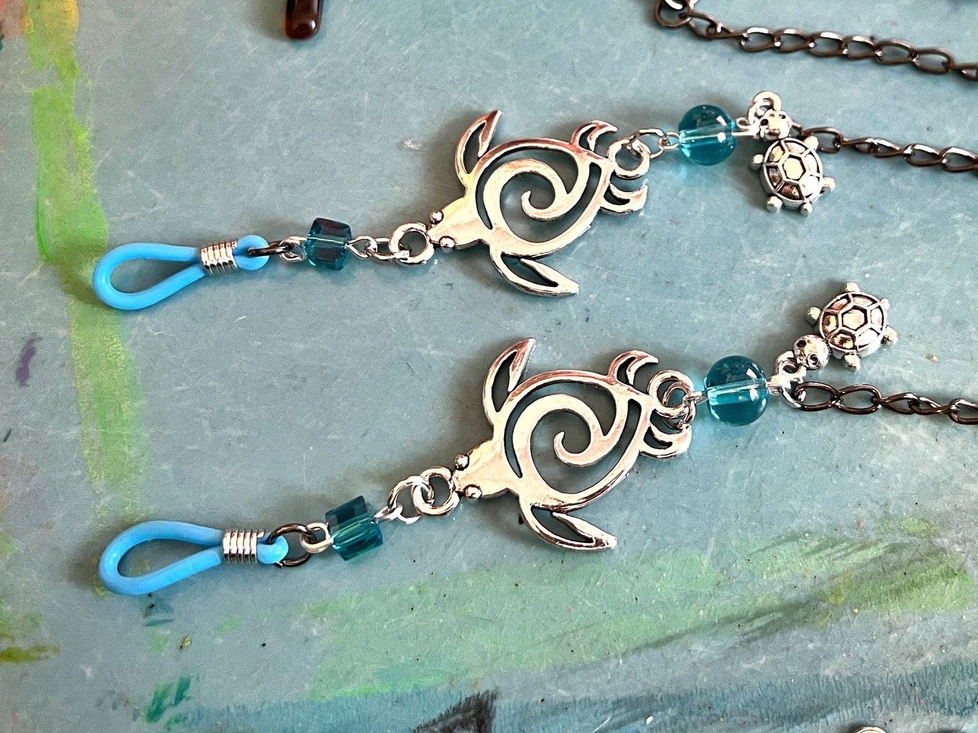 Chaîne de lunettes tortue de mer bleue, chaîne de lunettes unique, cordon de lunettes fait main