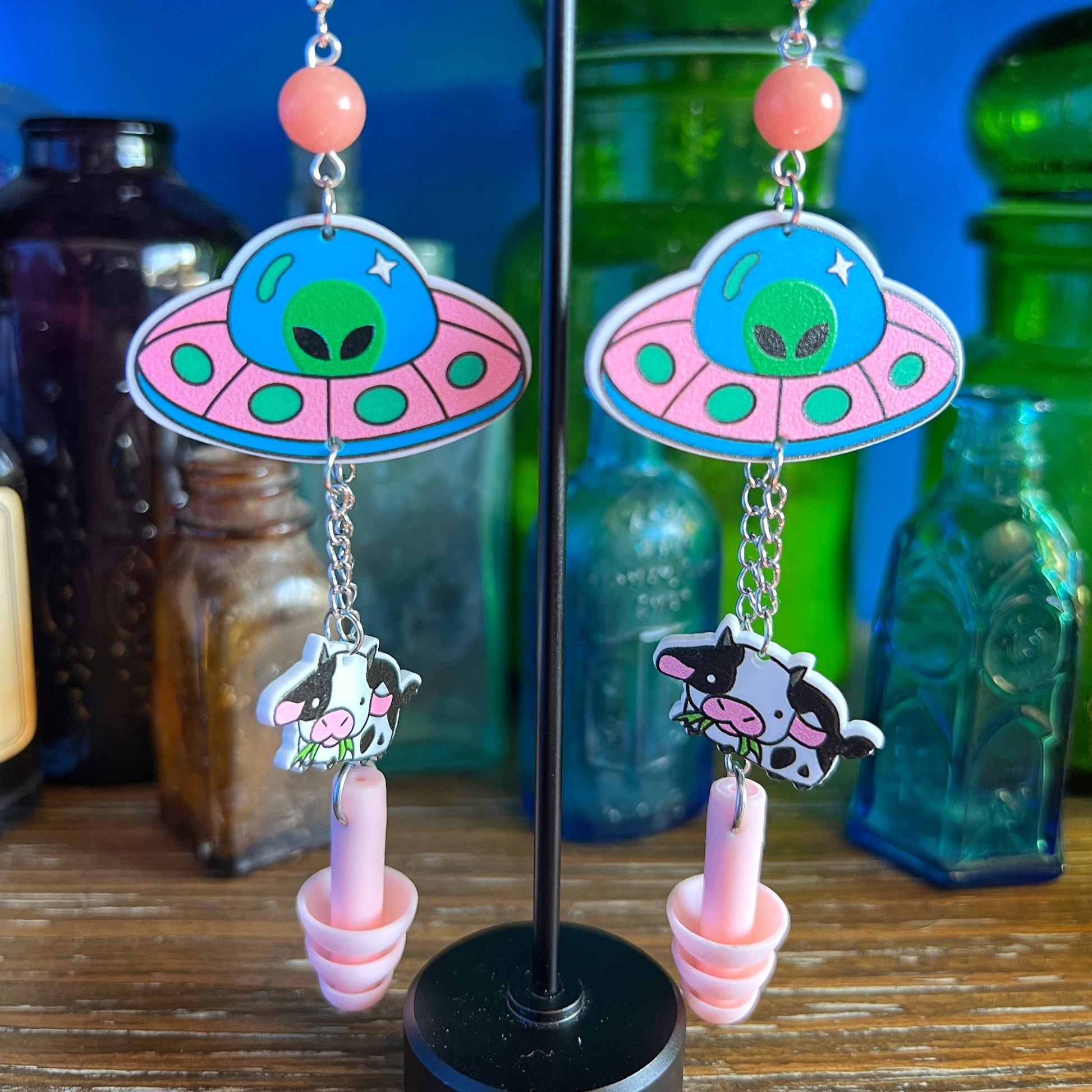 Boucles d'oreilles bouchons d'oreille Alien Abduction – Mignonnes, originales et prêtes à décoller 