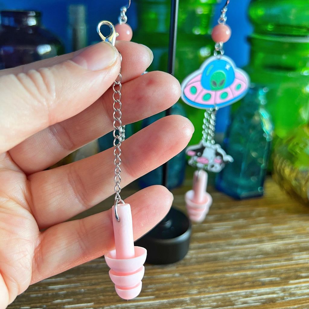 Boucles d'oreilles bouchons d'oreille Alien Abduction – Mignonnes, originales et prêtes à décoller 