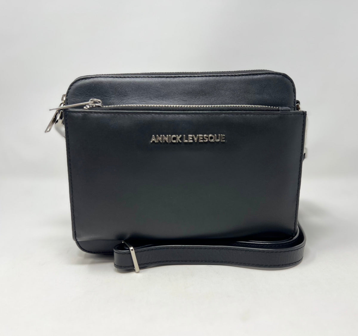 Small Shoulder Bag with Detachable Card Holder, Black | Kennedi