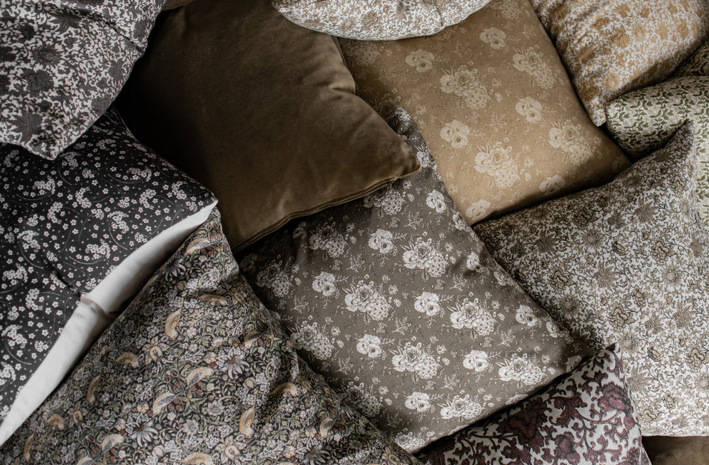 Odessa | Housse de coussin florale vintage