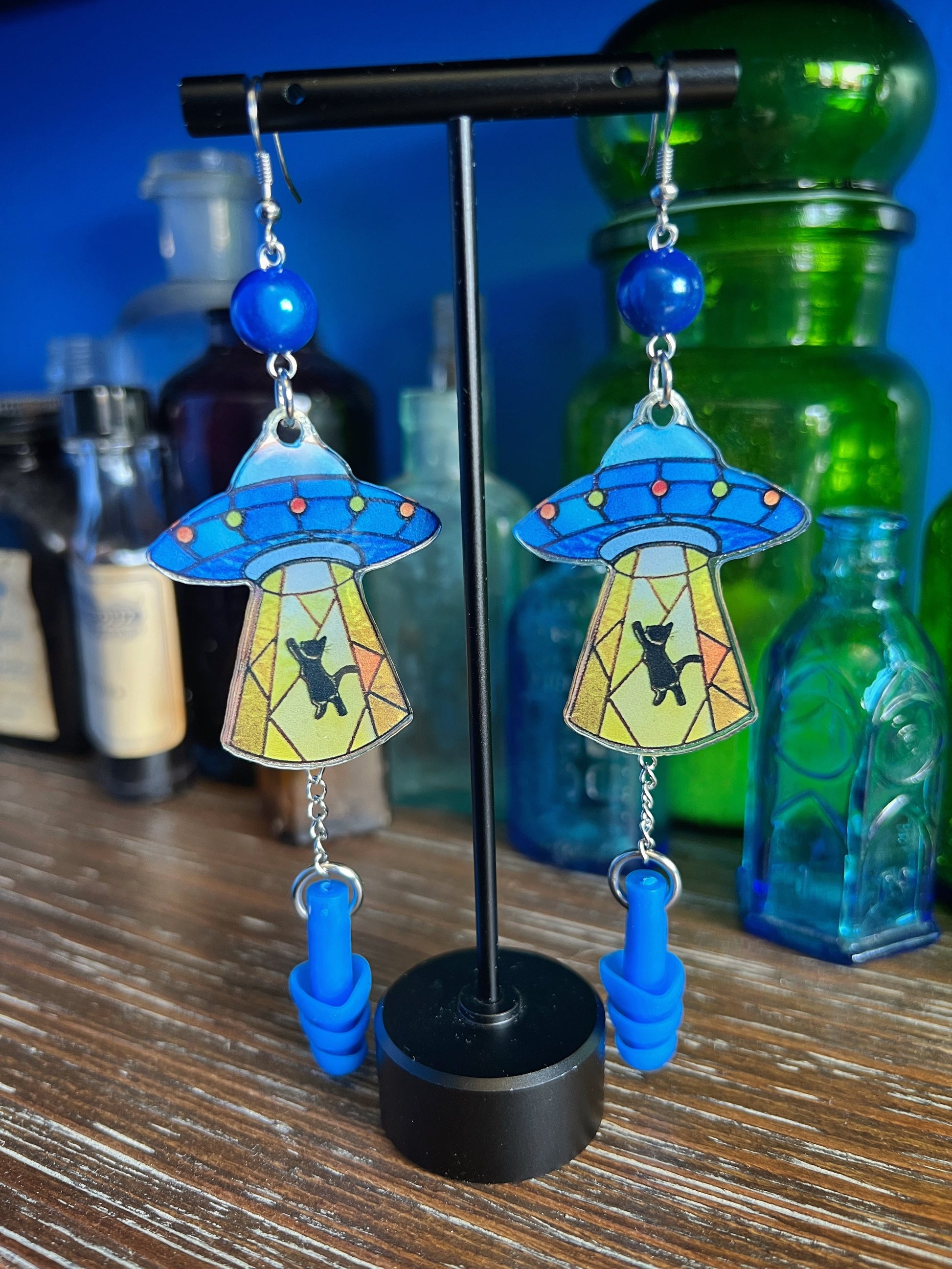 Boucles d'oreilles Kitty Alien Abduction – Mignonnes, originales et uniques 