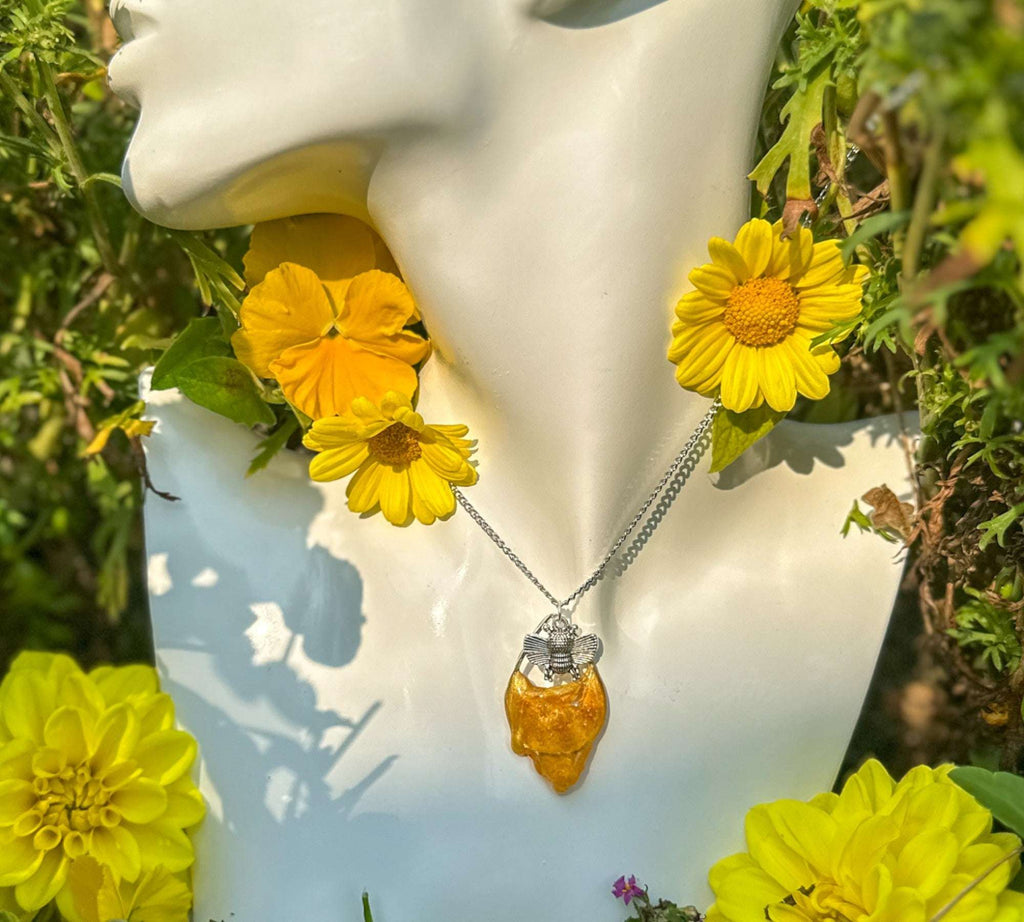 Dripping Honey Teardrop Pendant with Silver Bee Charm –Nature-Inspired