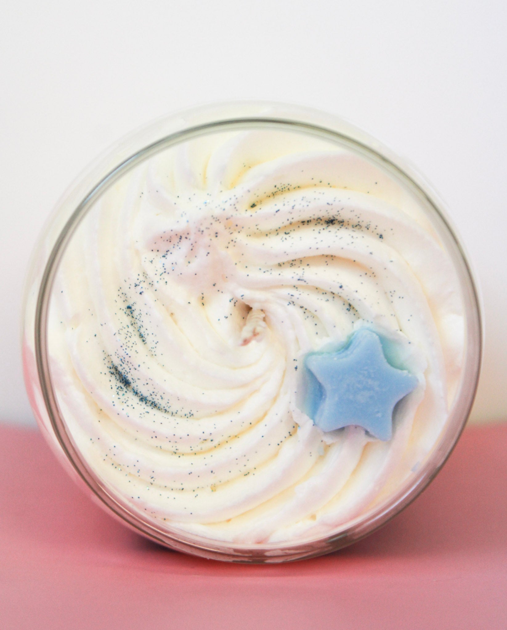 Soy Candle 16 oz - Midnight Kisses