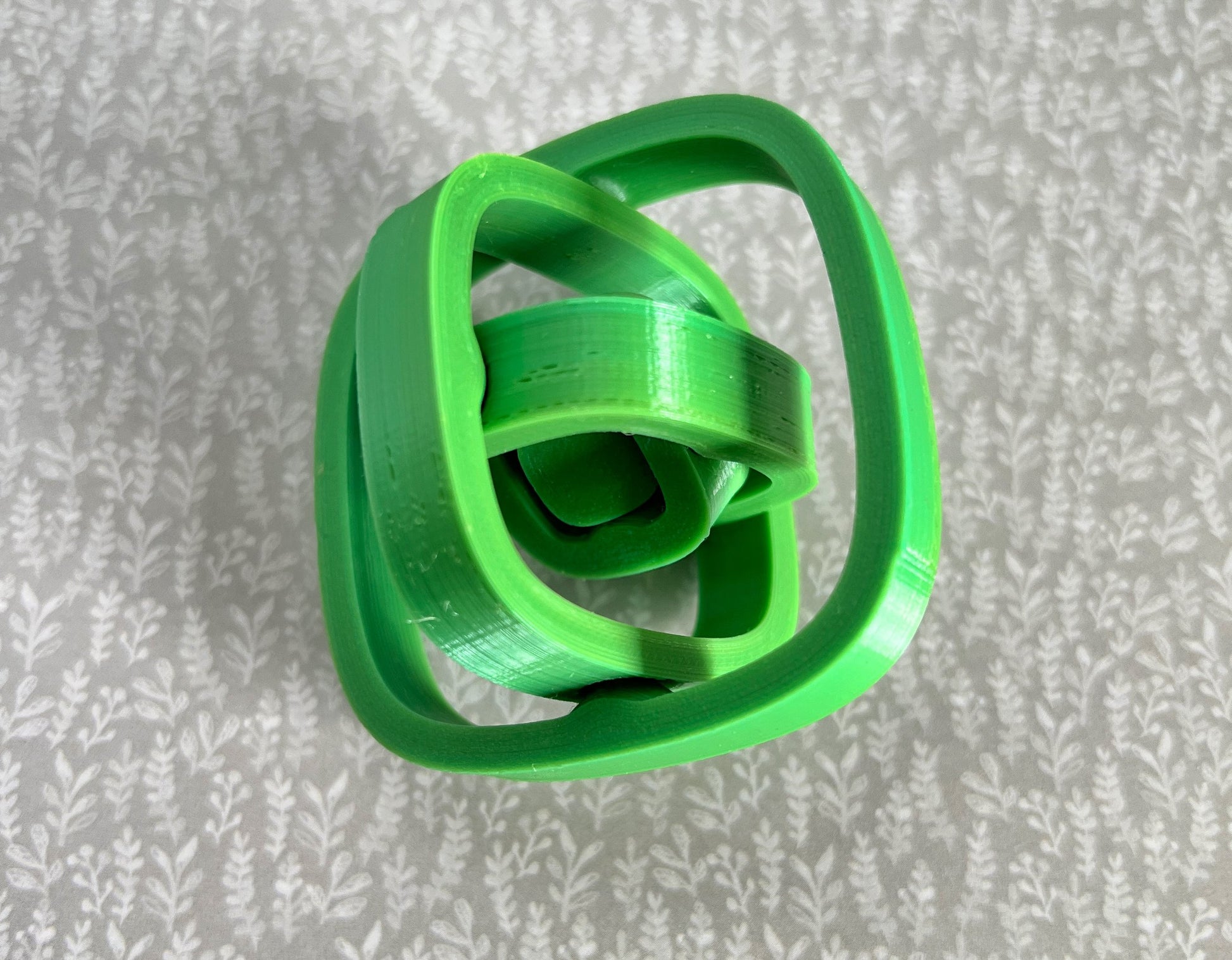 Quiet gyro square handheld 3d printed fidget and stim toy