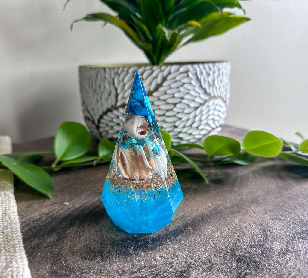 Seaside Treasures Ring Keeper - Handmade Resin Ring Holder