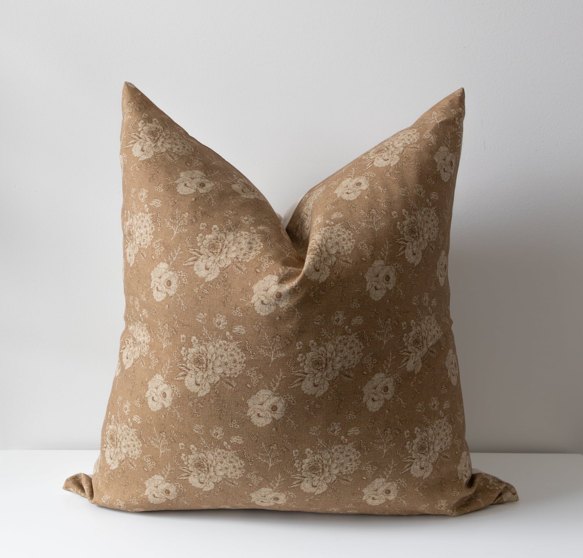 Eliora | Vintage Style Floral Pillow Cover