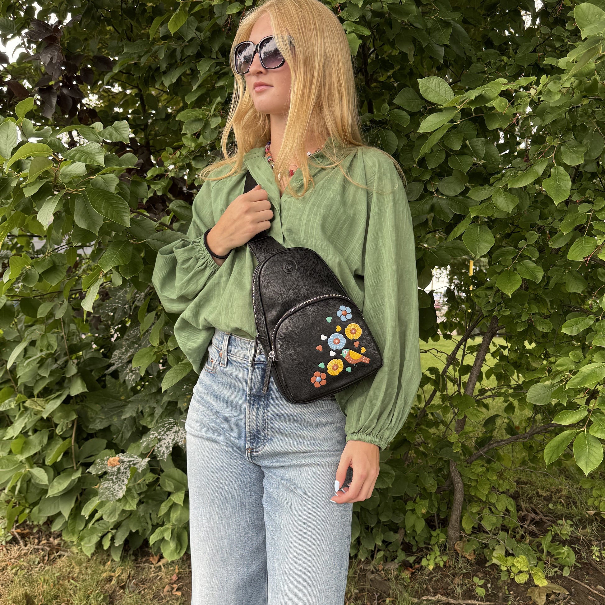 Jay Sling bag