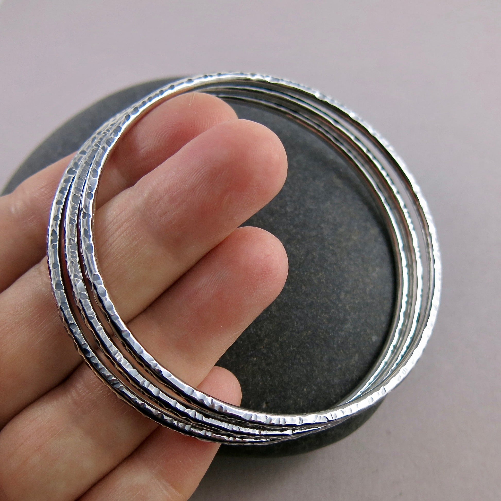 Bracelet texturé en écorce • Argent sterling