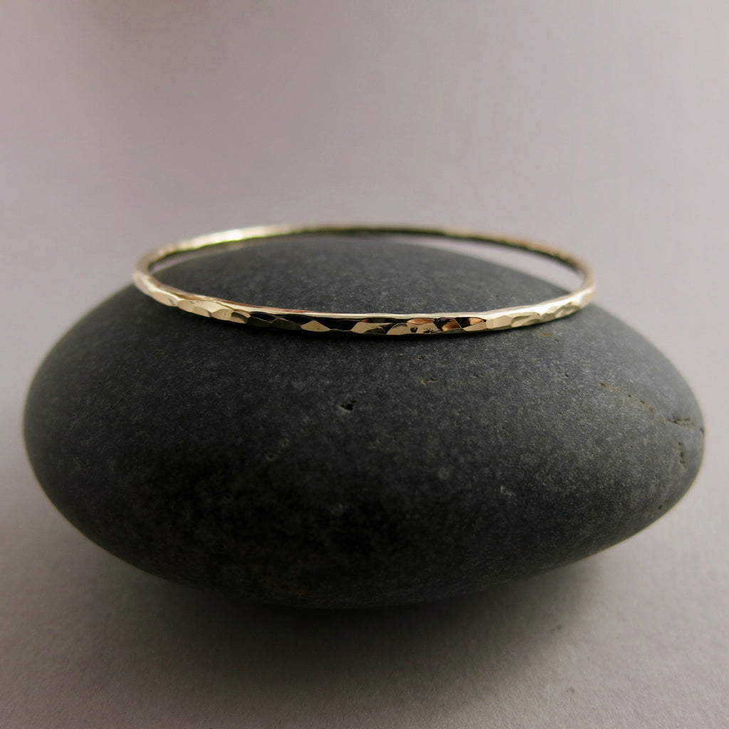 Bracelet texturé martelé • Or rempli 14 carats