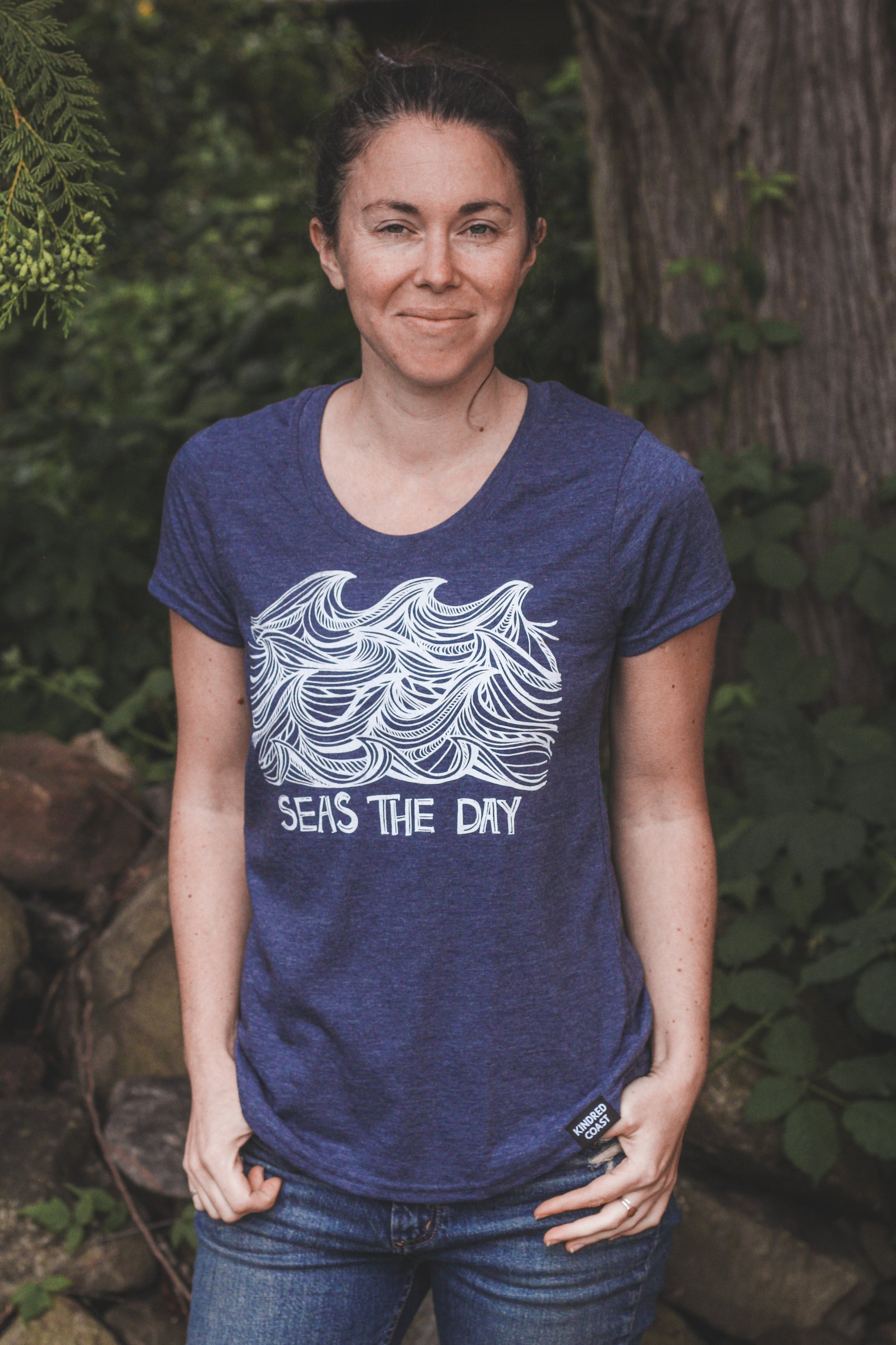SEAS THE DAY - Women's Eco Tee