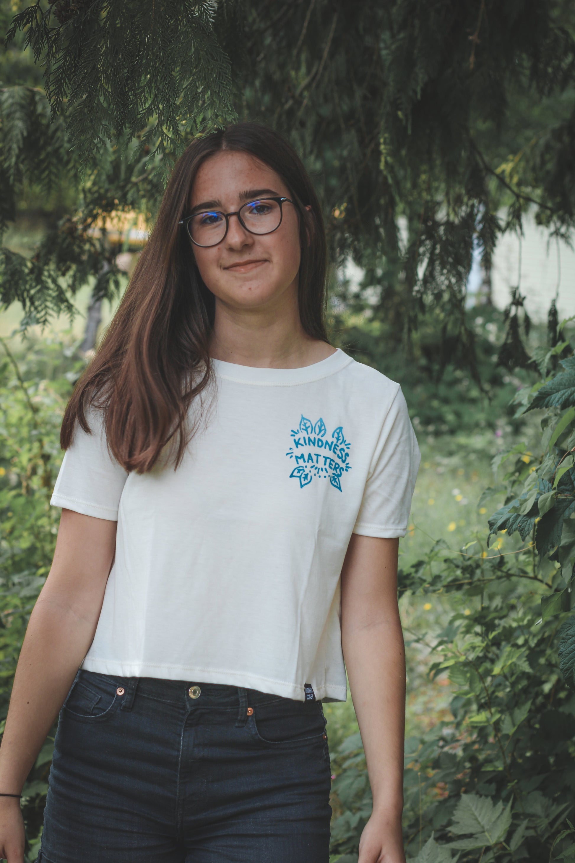 KINDNESS MATTERS - Women's Crop Tee
