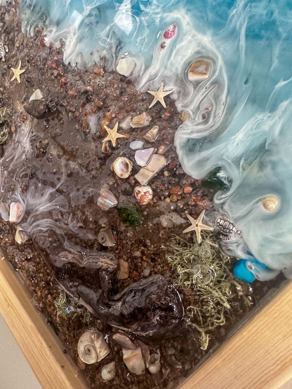 Ocean Dreamscape - Décoration murale 3D faite à la main avec du vrai sable et des coquillages