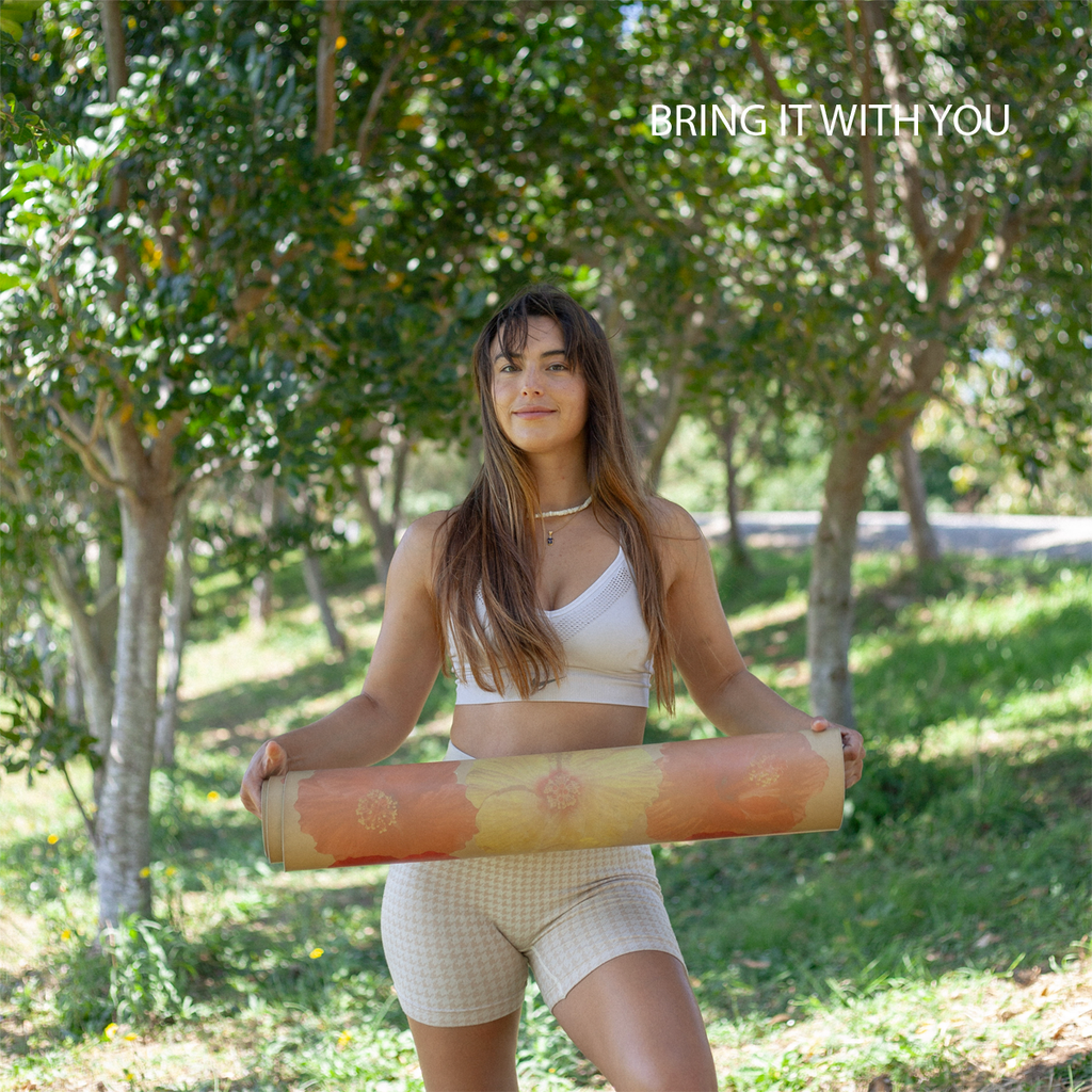 Crk Yoga Mat made of Recycled Natural Rubber with an Alignment System, 4mm Thick • The Summer Mat