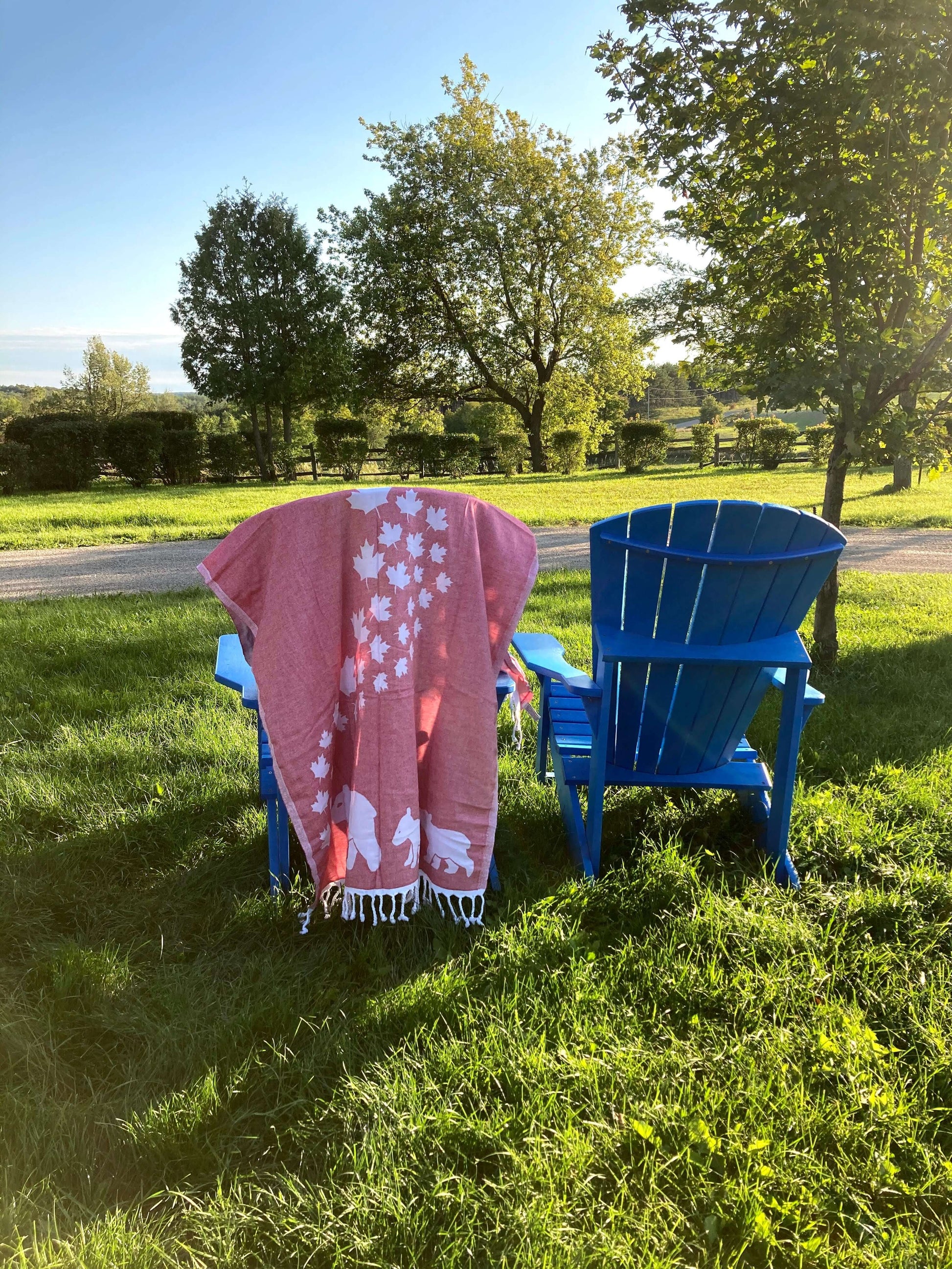 Everyday Luxury Turkish Body Towel in Red & White Canadian Bears