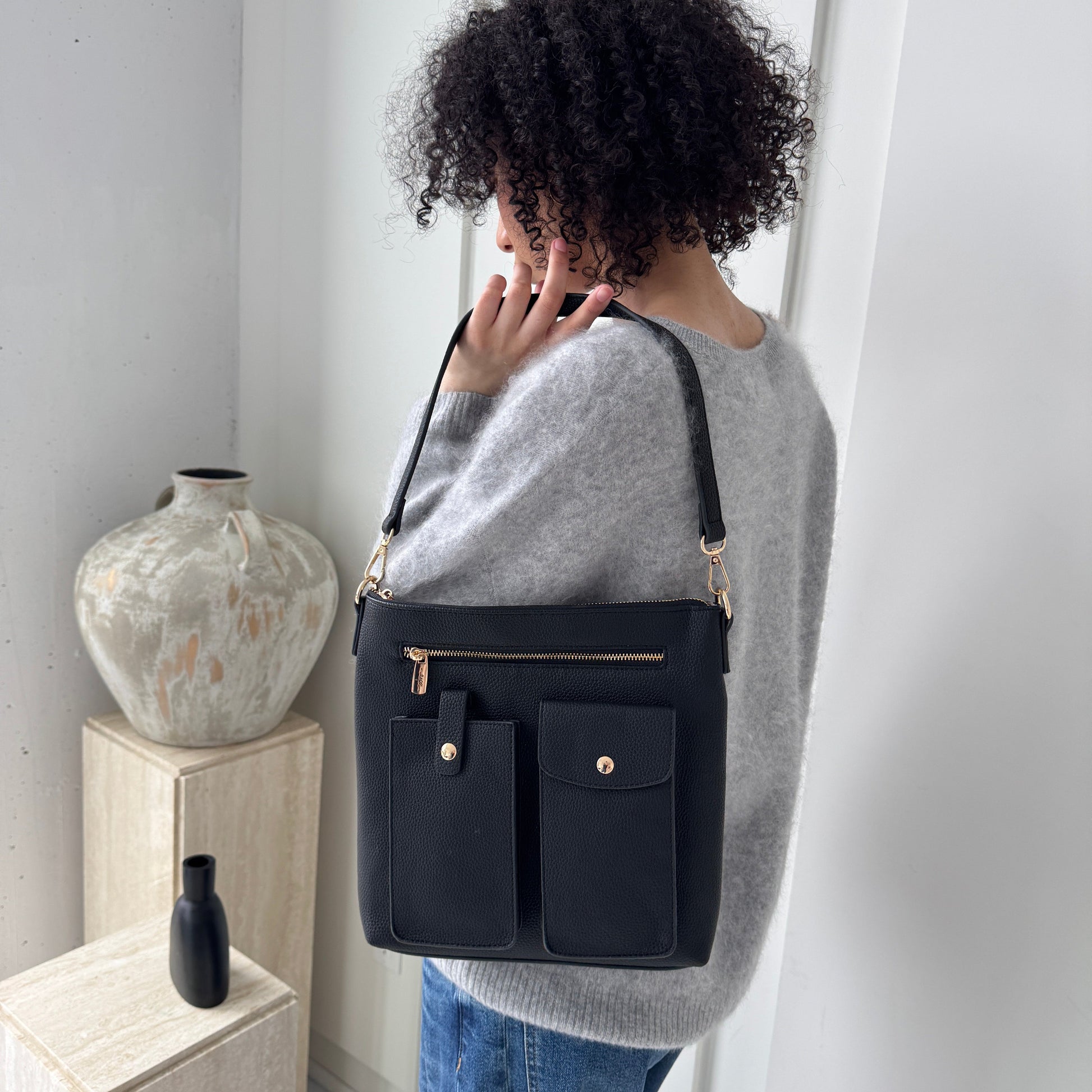 Sofia Messenger Crossbody bag