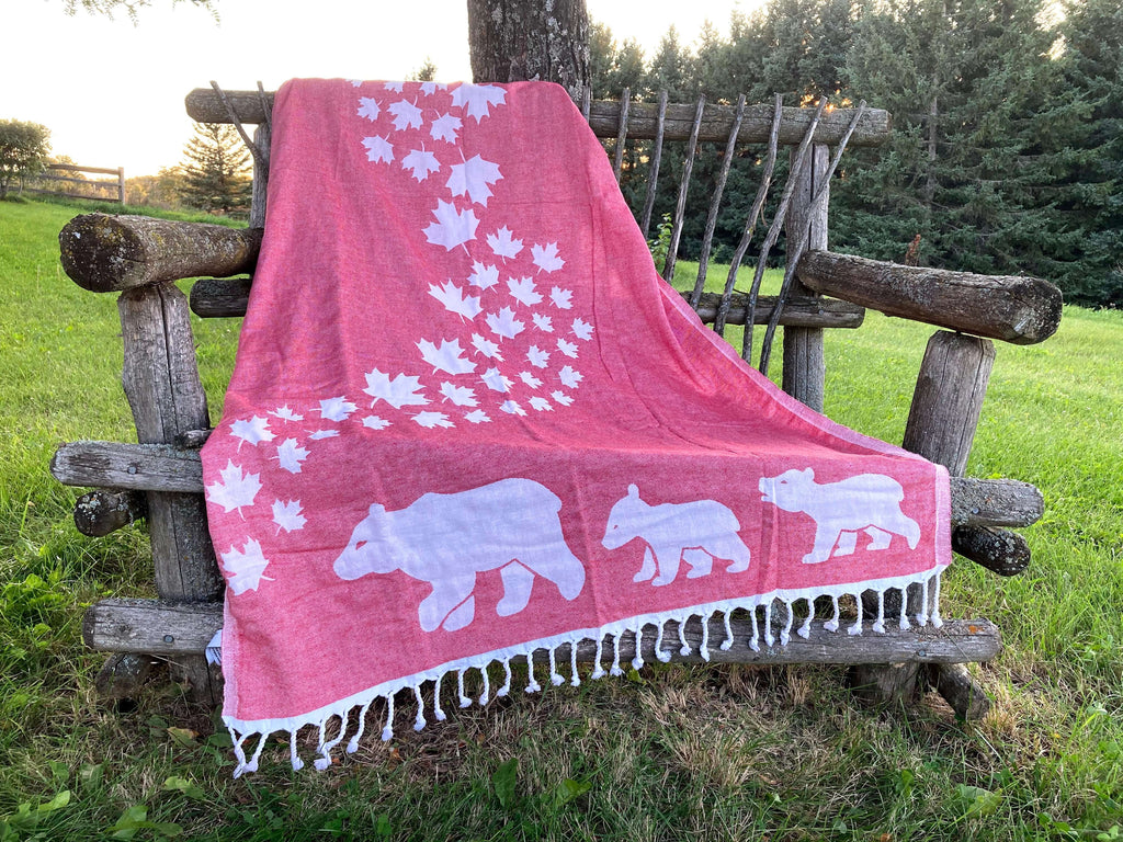 Everyday Luxury Turkish Body Towel in Red & White Canadian Bears