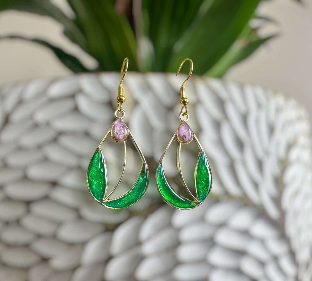 Spring Blossom Tulip Earrings: Handcrafted Floral Accessories