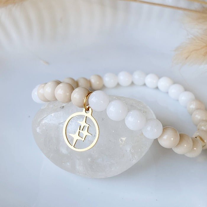 ORION | Bracelet en pierre de rivière, jade blanc et inox