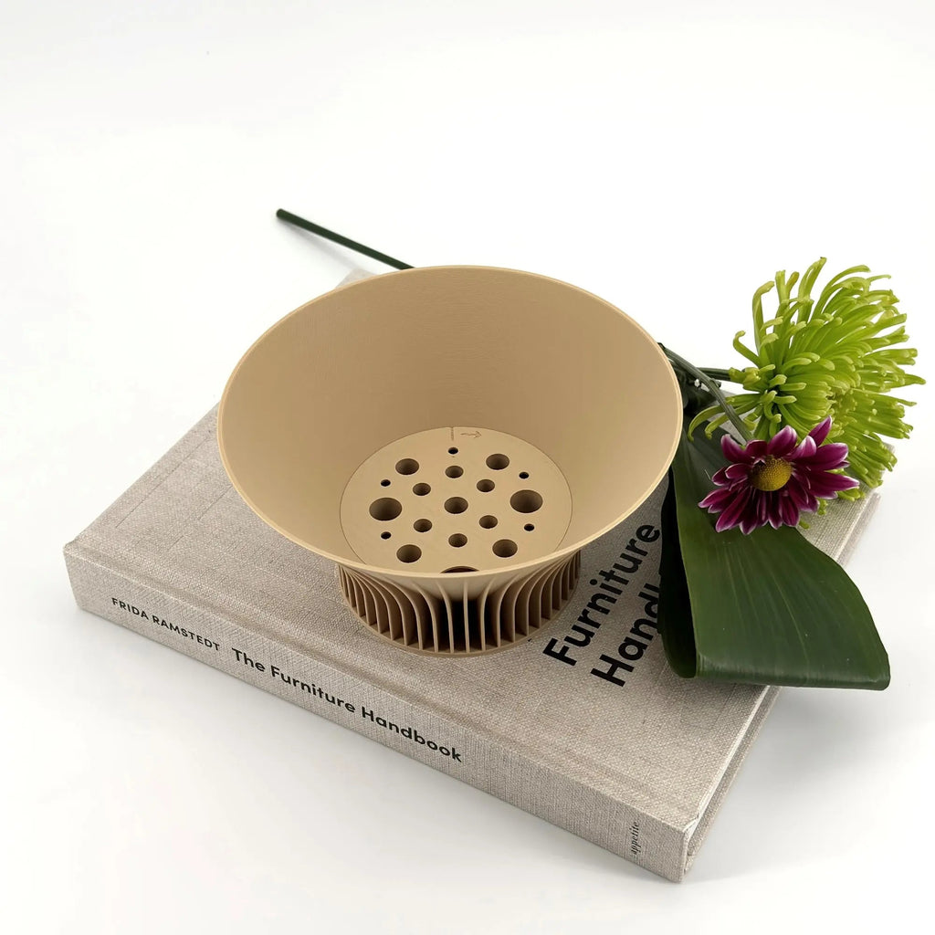 LOTUS Vase Small