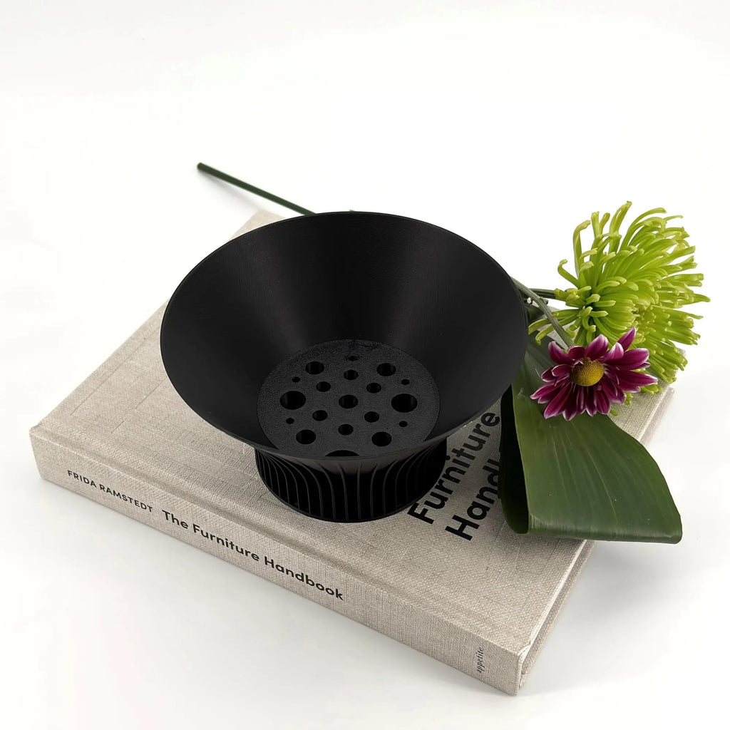 LOTUS Vase Small