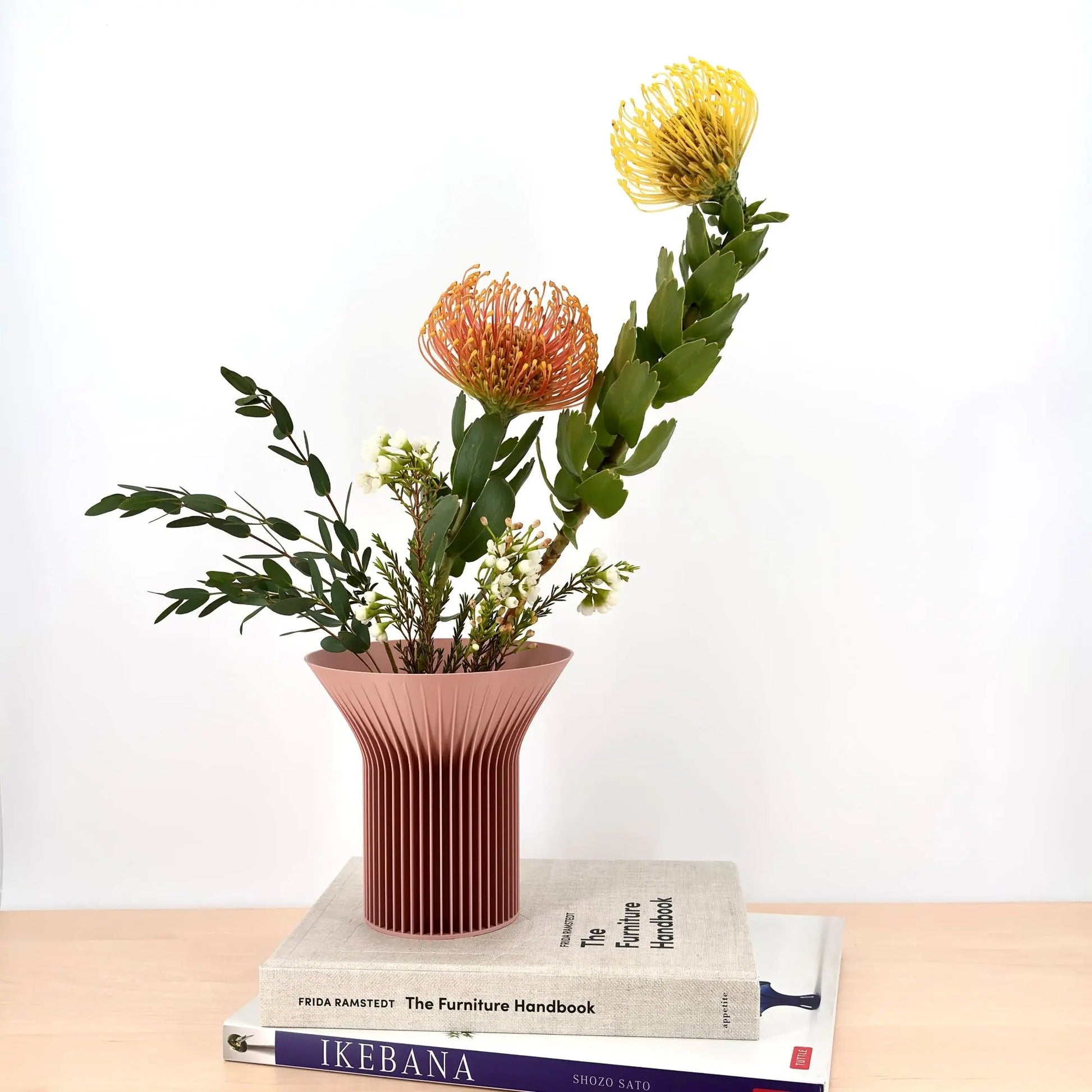 LOTUS Vase Large