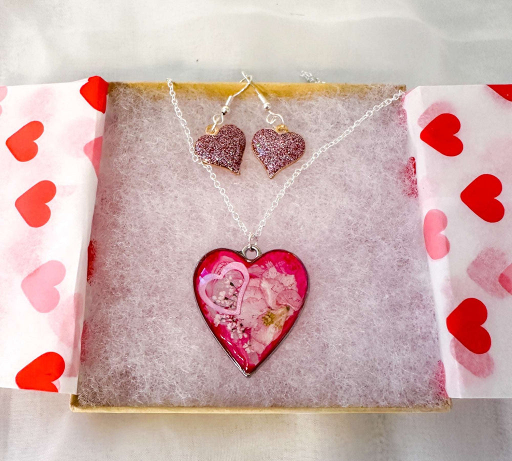 Floral Resin Heart Jewelry Set - Pretty in Pink Flower Necklace Set