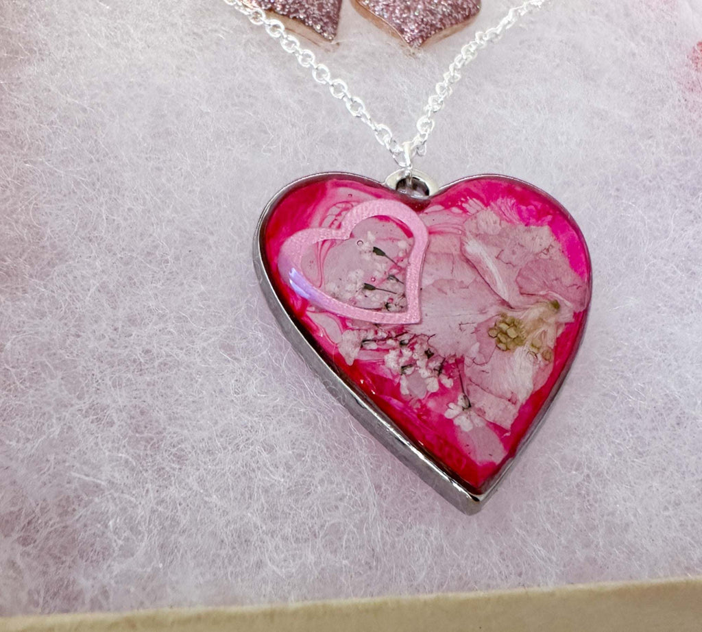 Floral Resin Heart Jewelry Set - Pretty in Pink Flower Necklace Set