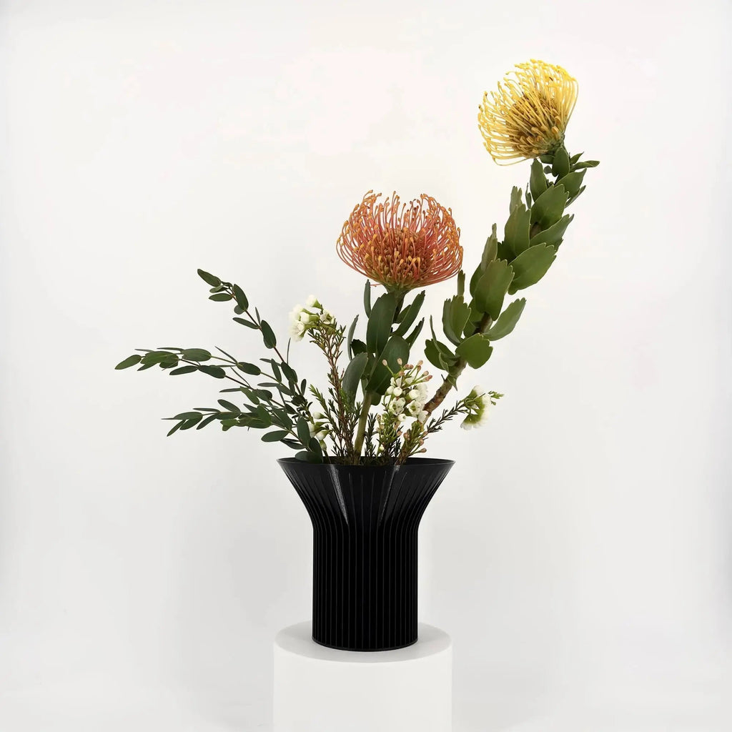 LOTUS Vase Large