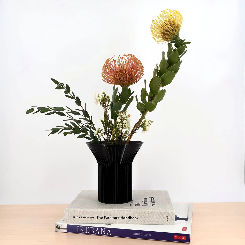 LOTUS Vase Large