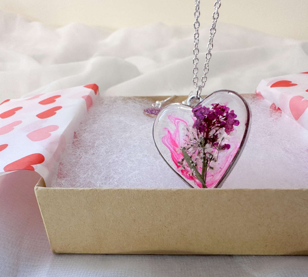 Floral Resin Heart Jewelry Set - Pretty in Pink Flower Necklace Set