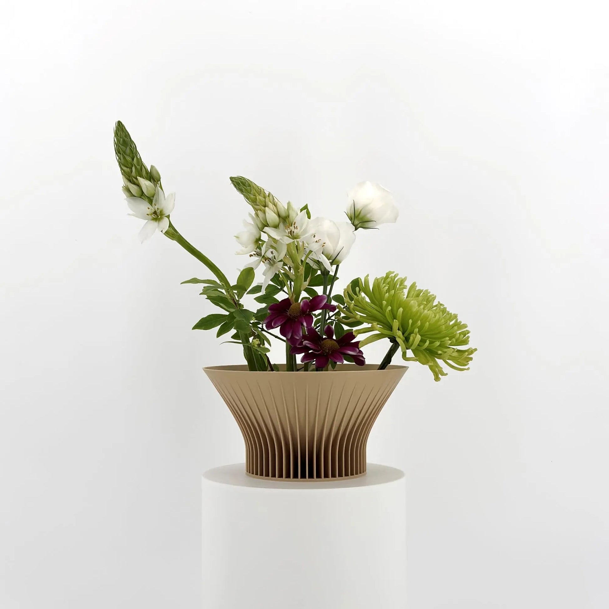 LOTUS Vase Small