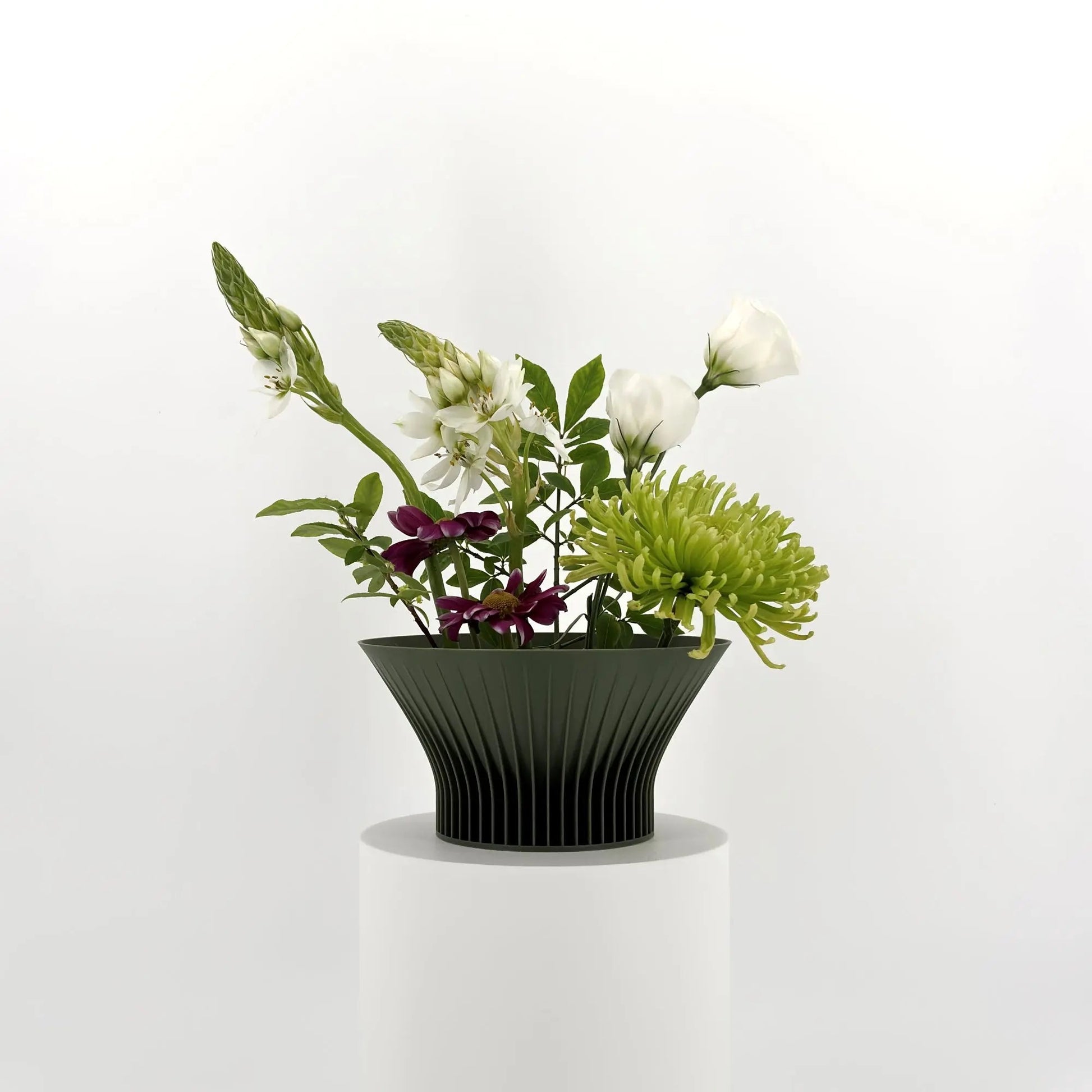 LOTUS Vase Small