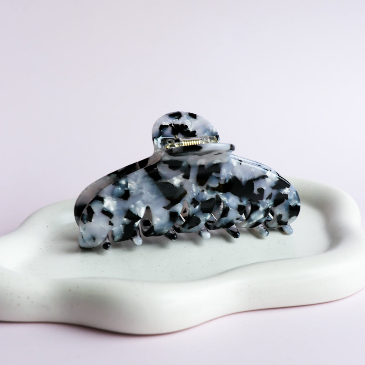 The Agatha - Pearly Gray