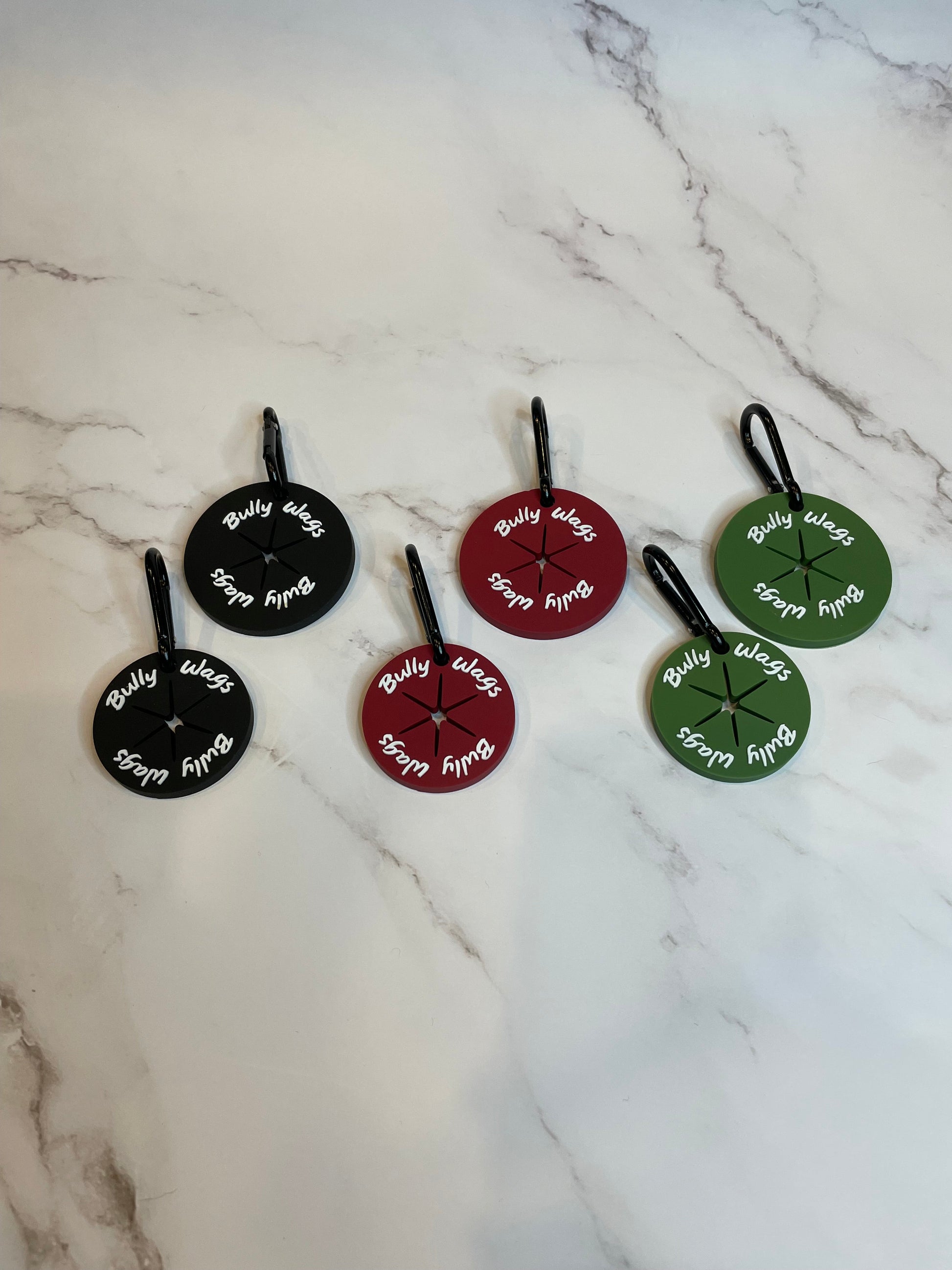 Pinces pour sacs à crottes