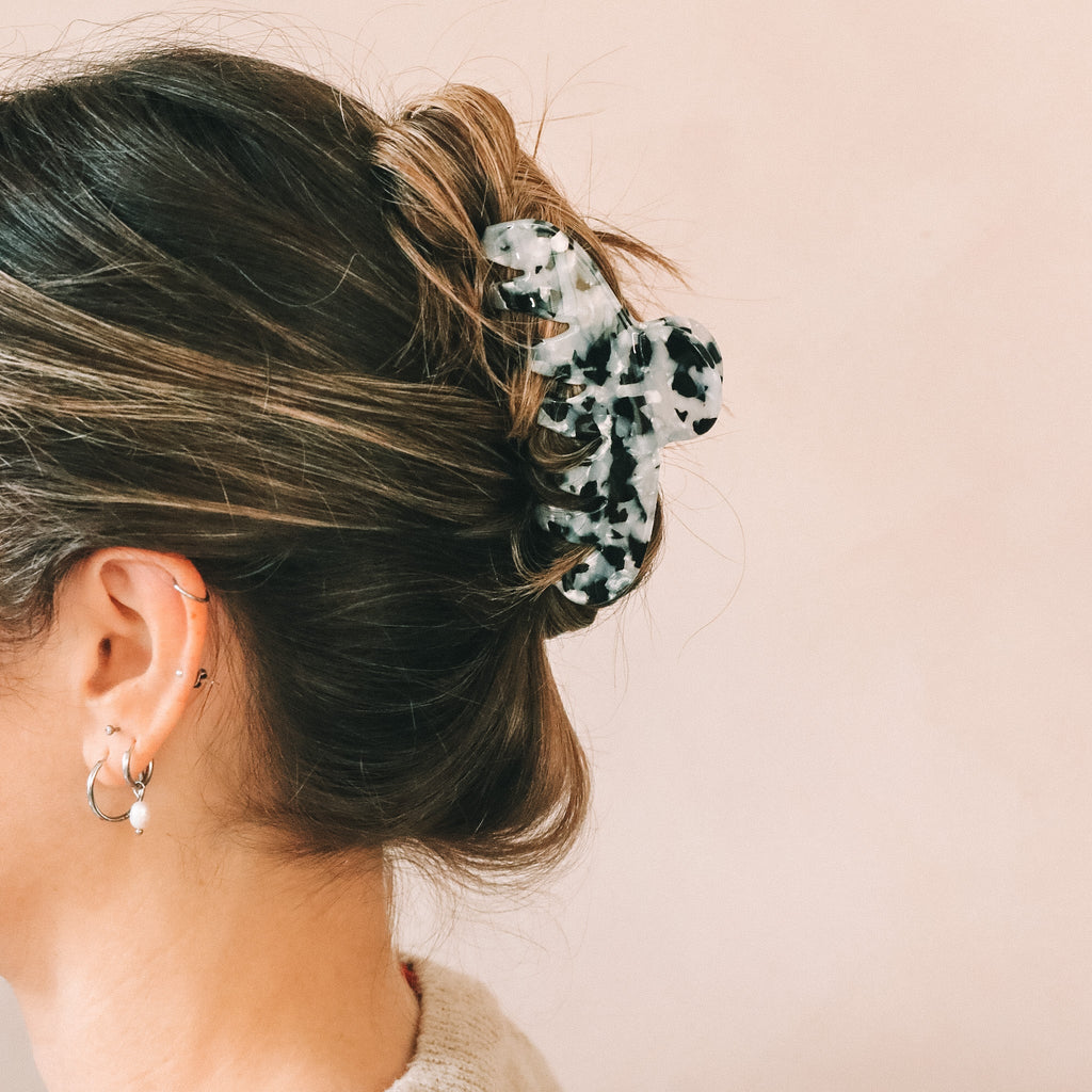 The Agatha - Pearly Gray