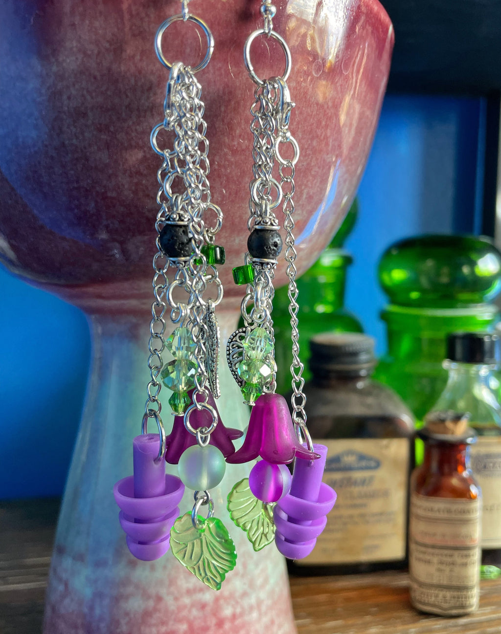 Boucles d'oreilles pendantes sensorielles et aromathérapie avec fleurs et feuilles