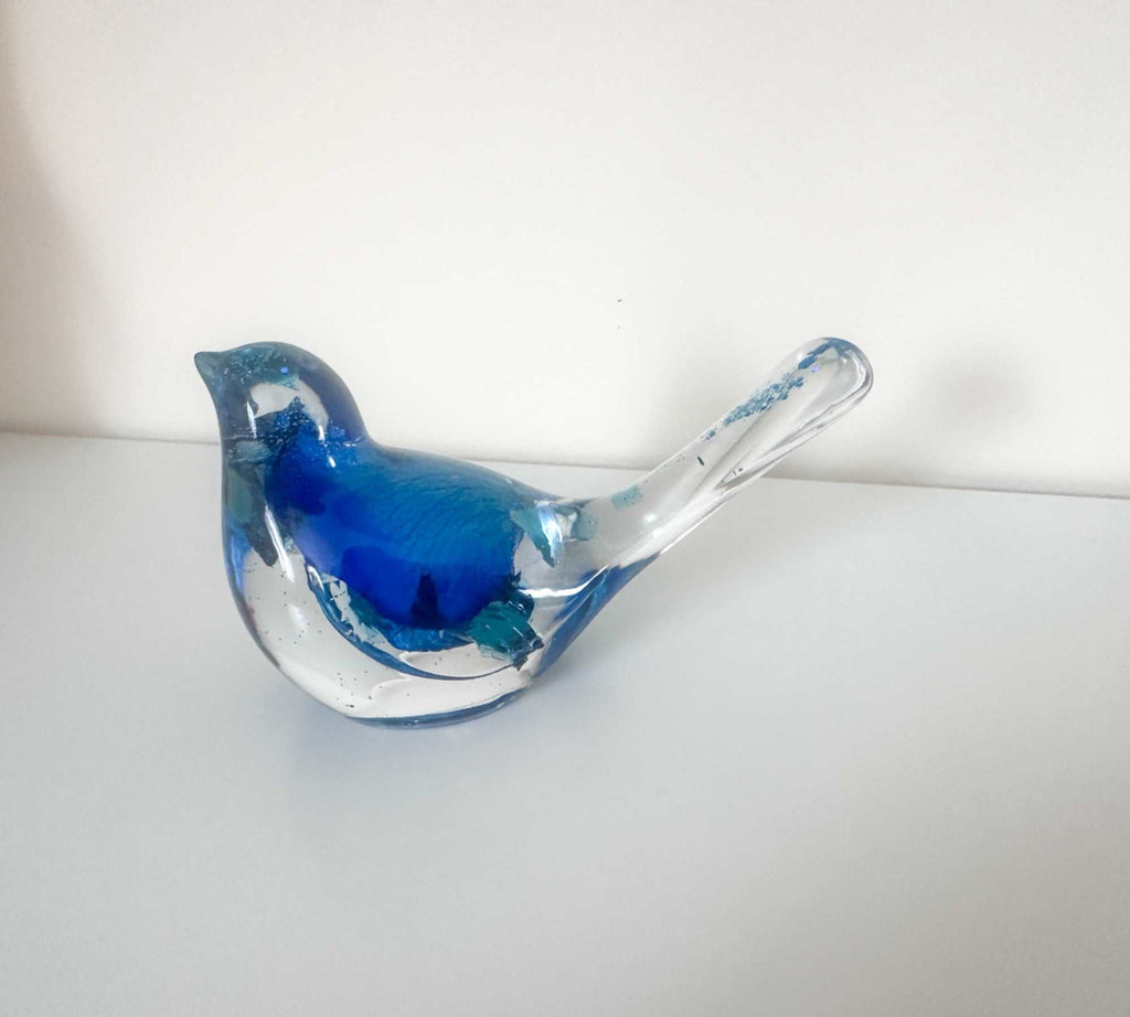 Oiseaux chanteurs azur de sérénité - Grand oiseau en résine fait main en forme de rose bleue