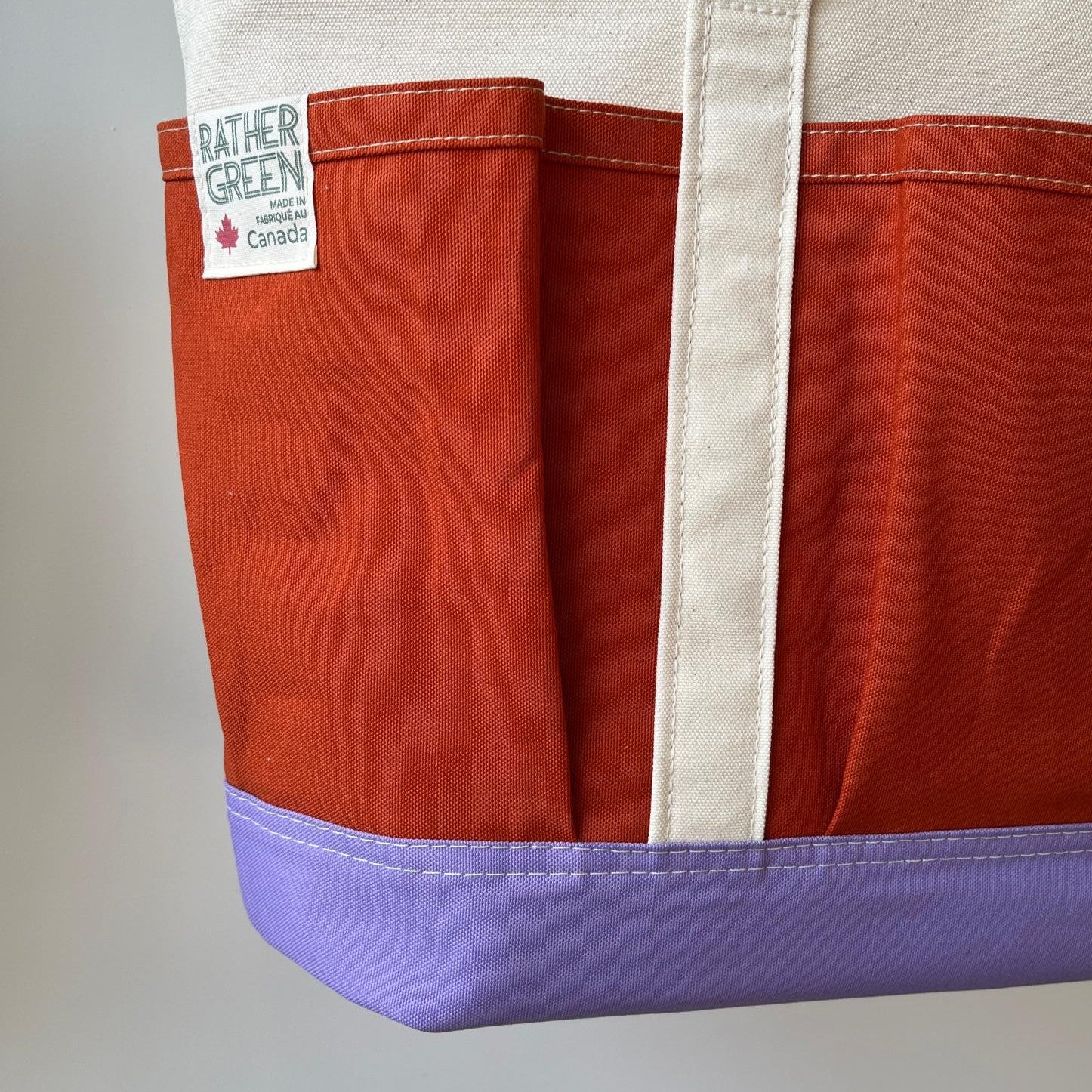 Change Colour of the Bottom