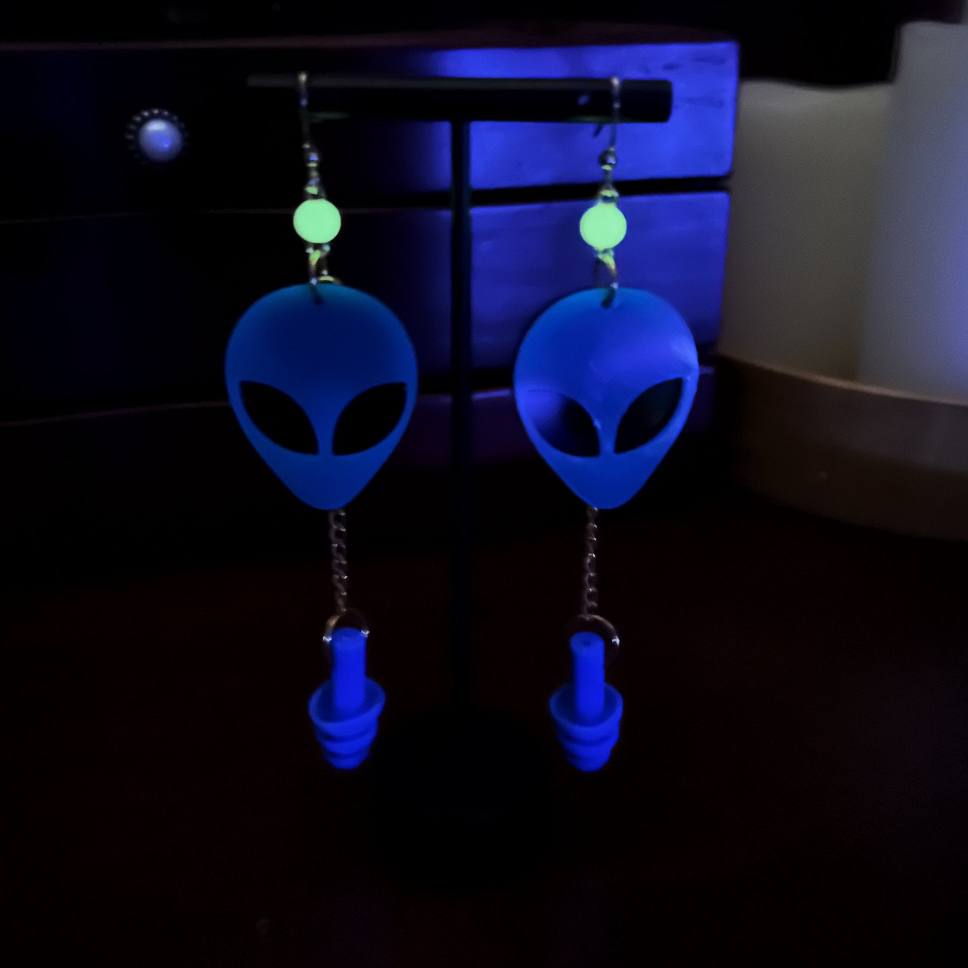 Boucles d'oreilles bouchons d'oreille tête d'alien bleu – Style extra-terrestre et soutien sensoriel 