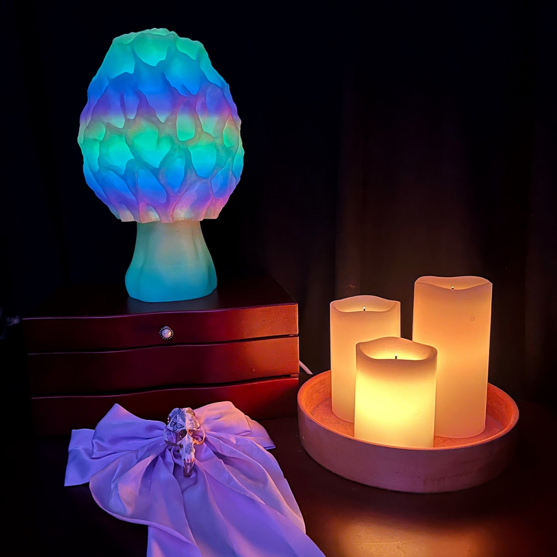 Lampe champignon morille imprimée en 3D et phosphorescente, couleur arc-en-ciel – Une veilleuse enchanteresse 