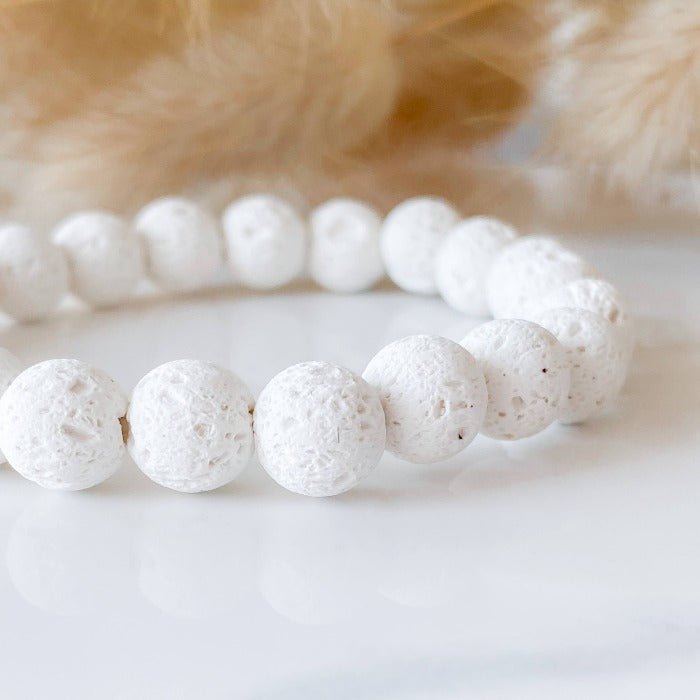 LAVE | Bracelet diffuseur en pierres de lave blanche