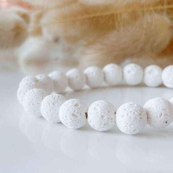 LAVE | Bracelet diffuseur en pierres de lave blanche