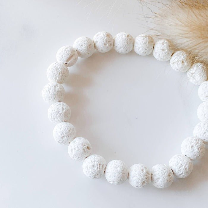 LAVE | Bracelet diffuseur en pierres de lave blanche