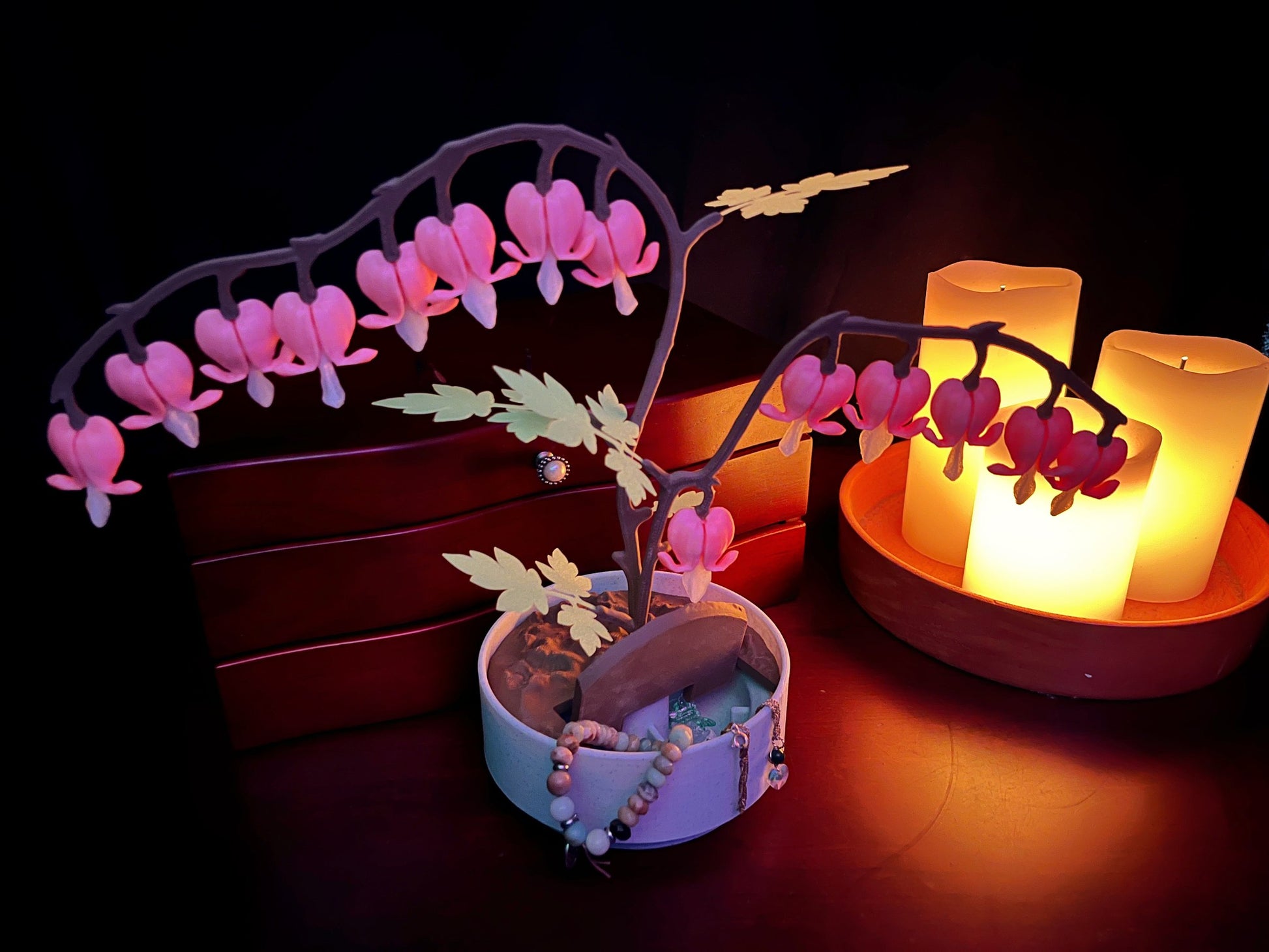 Calendrier de l'Avent et boîte à bijoux « Cœurs saignants » phosphorescents de 14 jours 