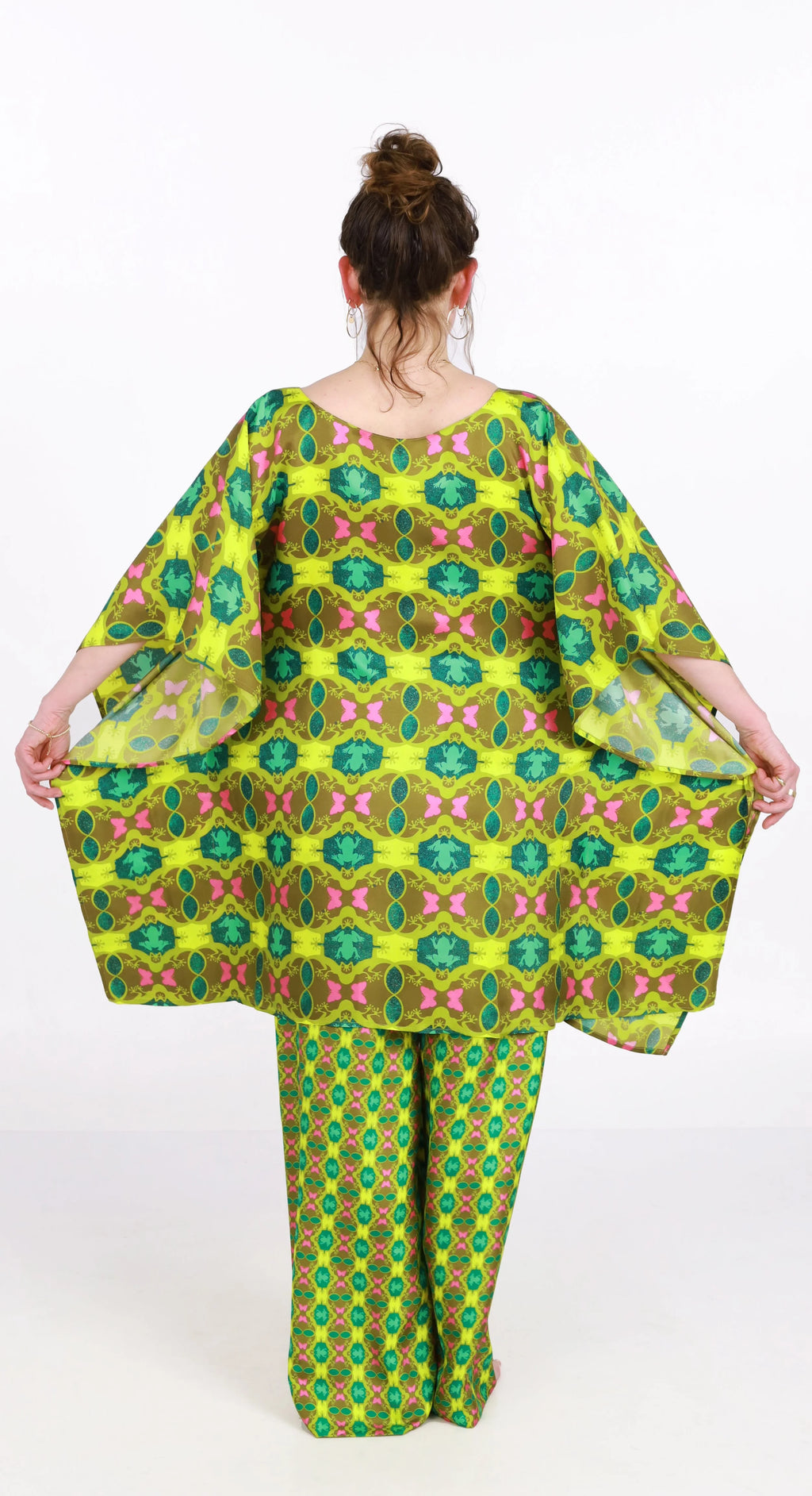 caftan en soie émeraude Lizard Lounge 