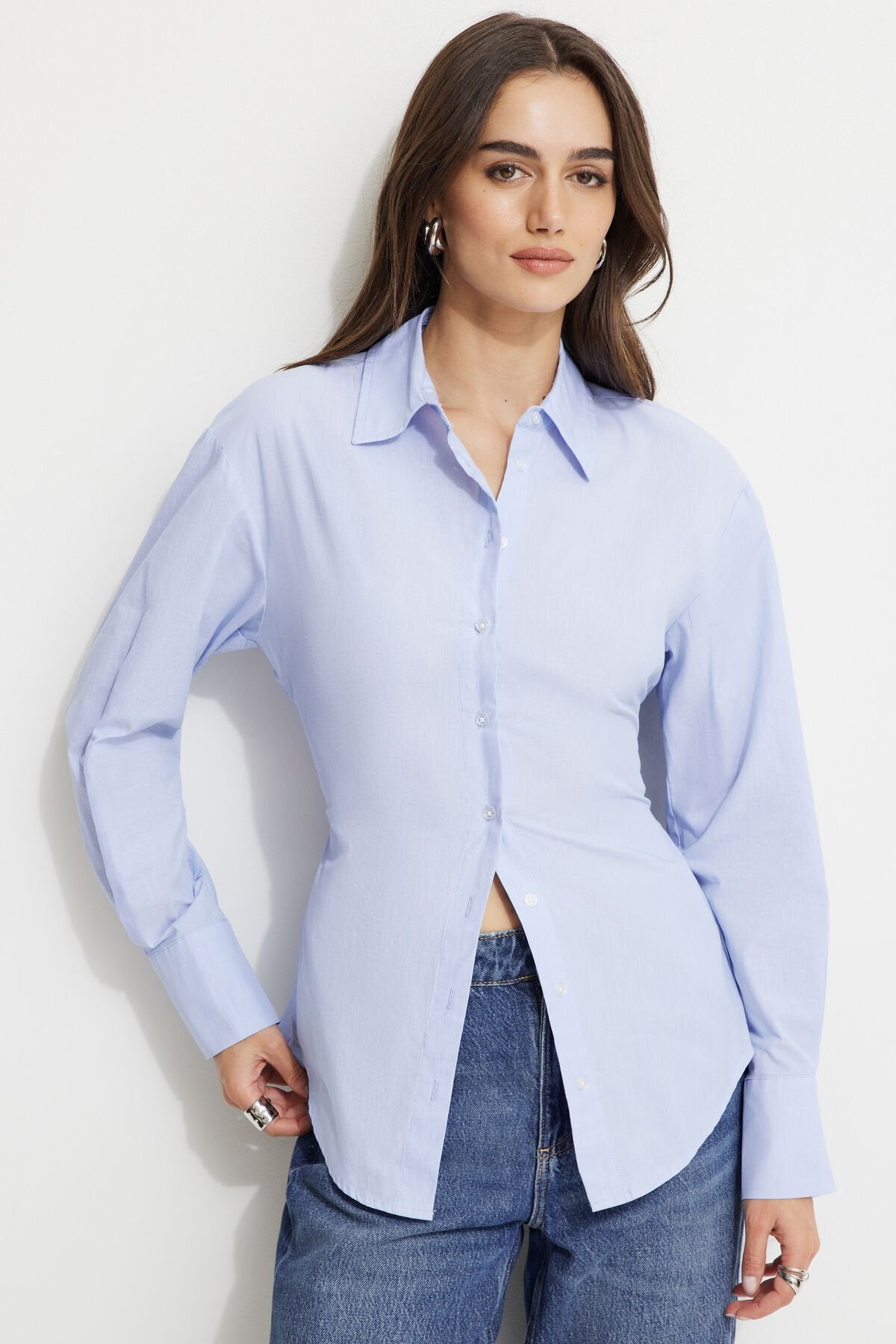 Chemise en popeline à taille cintrée