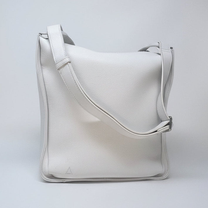Soft Shoulder Bag, White | Julie