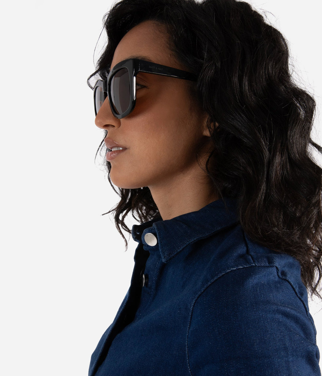 Lunettes de soleil Wayfarer recyclées CHARLET-2