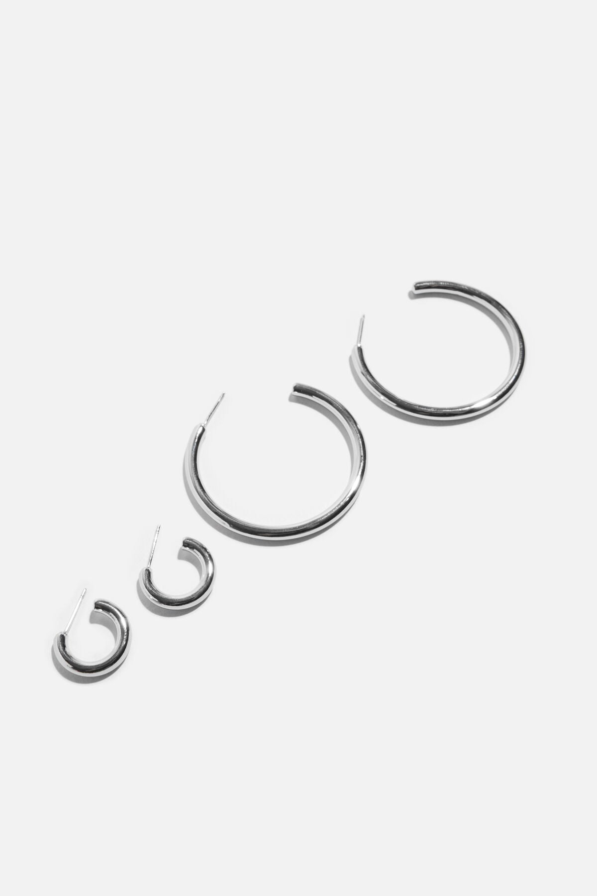 Lot de 2 boucles d'oreilles créoles tubulaires